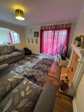 Cosy 2bed home near NEC BHX HS2 Business Park
